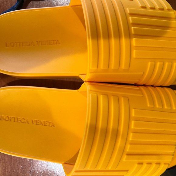 Bottega Veneta Orange Pool Slides Shoes size 39/9 - Picture 1 of 2